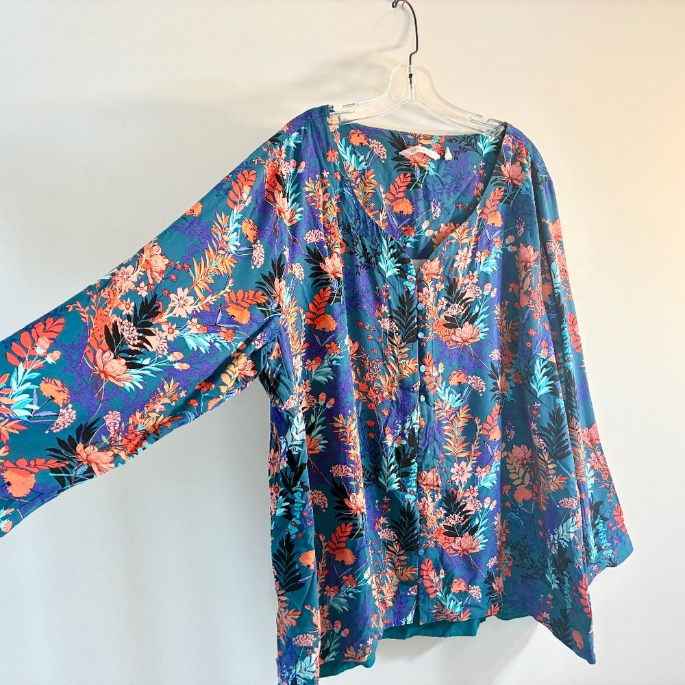 Soft Surroundings Top